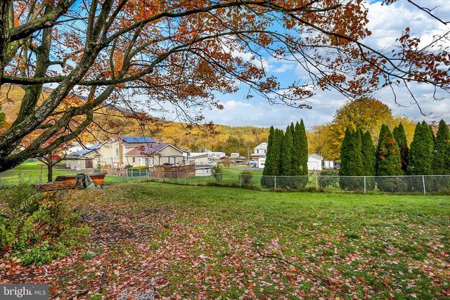 209 N MANN AVENUE EXT, Yeagertown, PA 17099