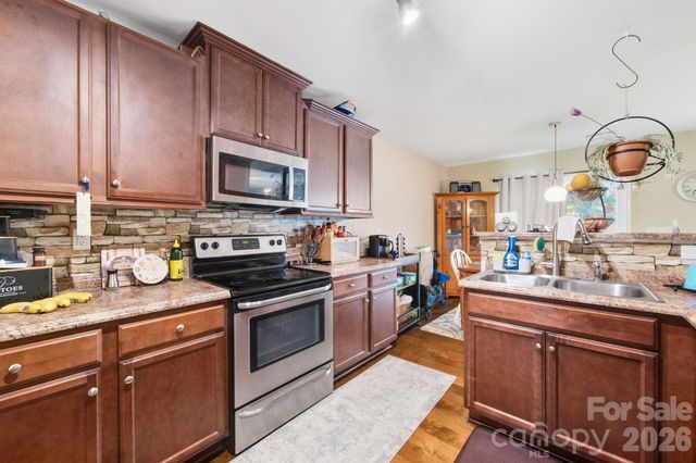 7012 Palatine Lane, Charlotte, NC 28214