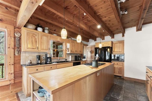 962 Watkins Field Road, Clayton, GA 30525