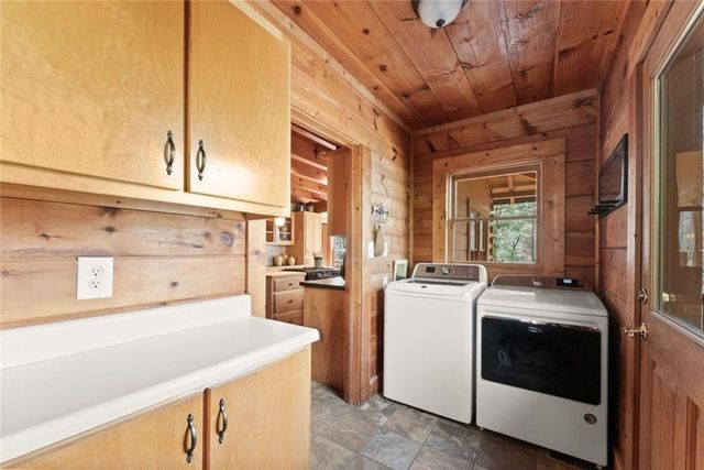 962 Watkins Field Road, Clayton, GA 30525