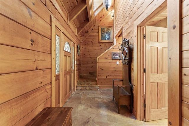 962 Watkins Field Road, Clayton, GA 30525