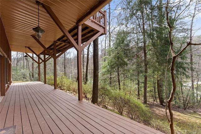 962 Watkins Field Road, Clayton, GA 30525