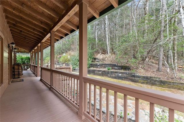 962 Watkins Field Road, Clayton, GA 30525