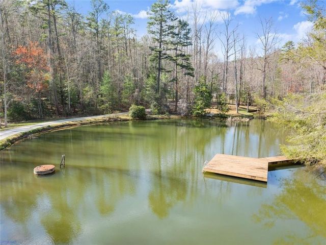 962 Watkins Field Road, Clayton, GA 30525