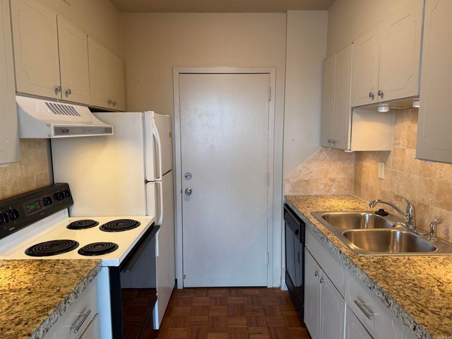 700 E 9th, 11-G, Little Rock, AR 72202