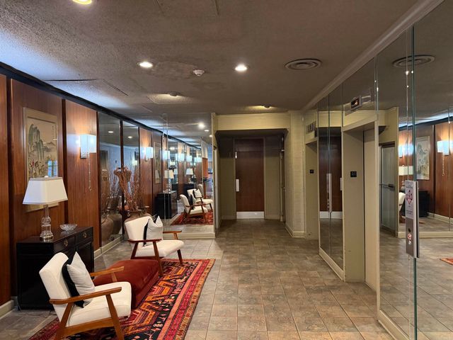 700 E 9th, 11-G, Little Rock, AR 72202