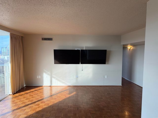 700 E 9th, 11-G, Little Rock, AR 72202