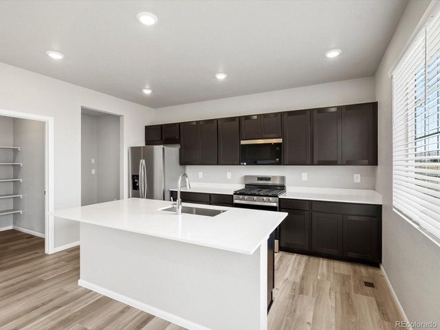 8829 Sedalia St, Commerce City, CO 80022