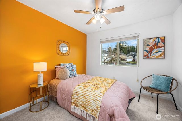 991 NW Snow Creek Way, Bremerton, WA 98311