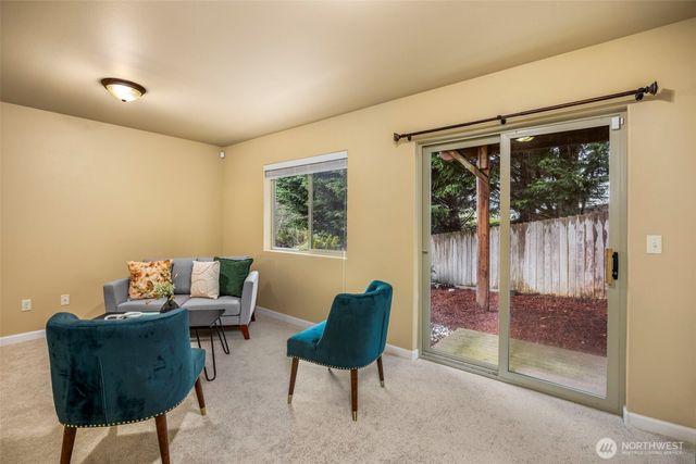 991 NW Snow Creek Way, Bremerton, WA 98311