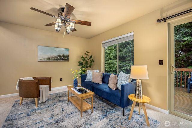 991 NW Snow Creek Way, Bremerton, WA 98311