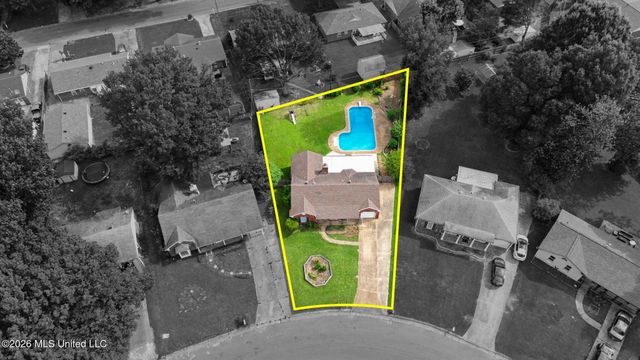 2118 Cedarcrest Drive, Southaven, MS 38671
