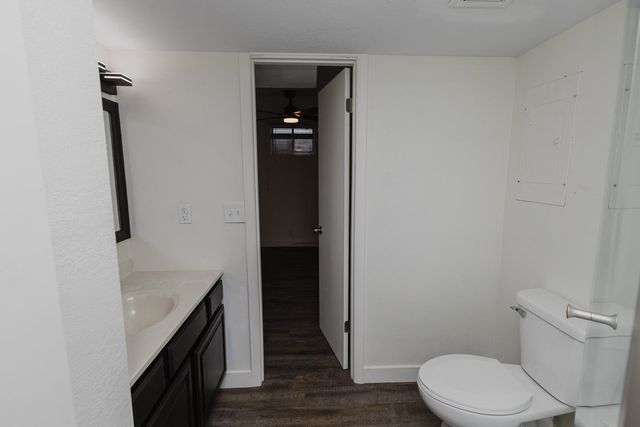 515 E Maywood, Wichita, KS 67216