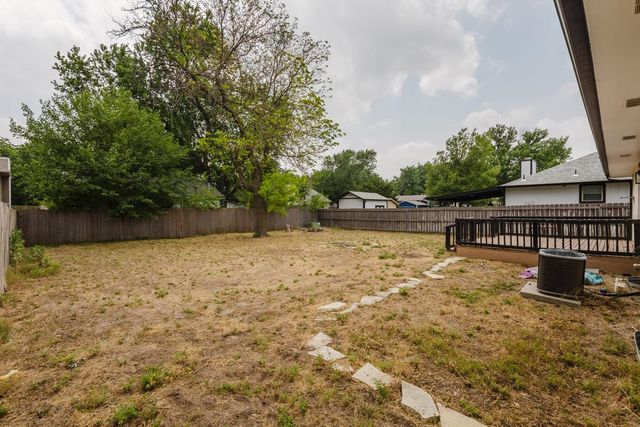 515 E Maywood, Wichita, KS 67216