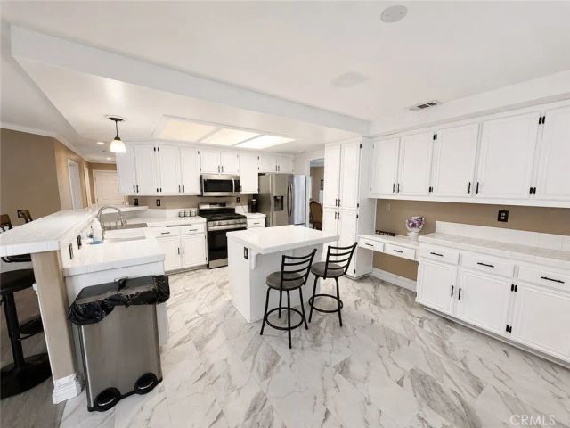 42806 Avenida Tigre, Hemet, CA 92544