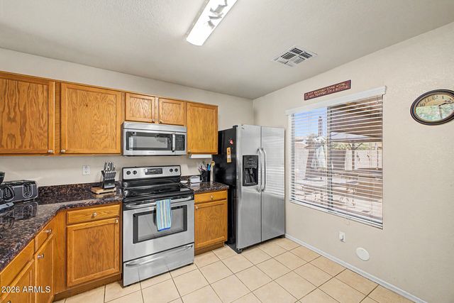 1085 E DESERT ROSE Trail, San Tan Valley, AZ 85143