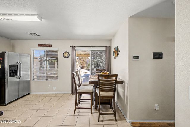 1085 E DESERT ROSE Trail, San Tan Valley, AZ 85143