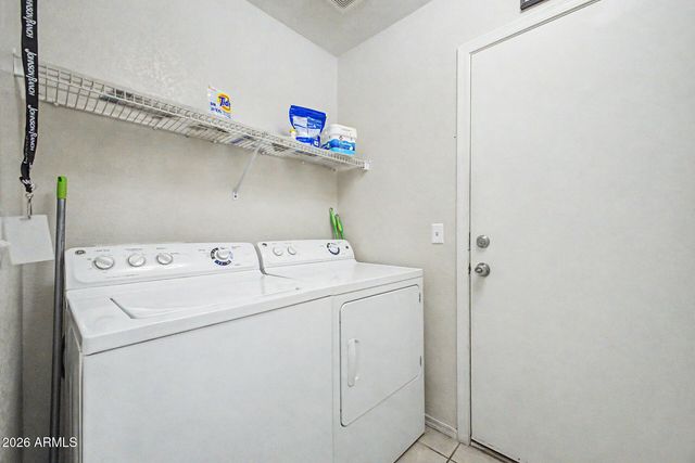 1085 E DESERT ROSE Trail, San Tan Valley, AZ 85143