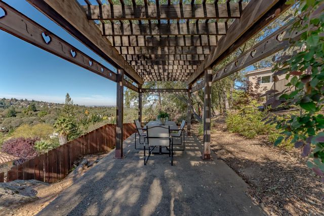 3354 Adam Ct, El Dorado Hills, CA 95762