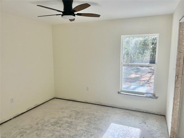 64 GUAVA PASS, Ocklawaha, FL 32179