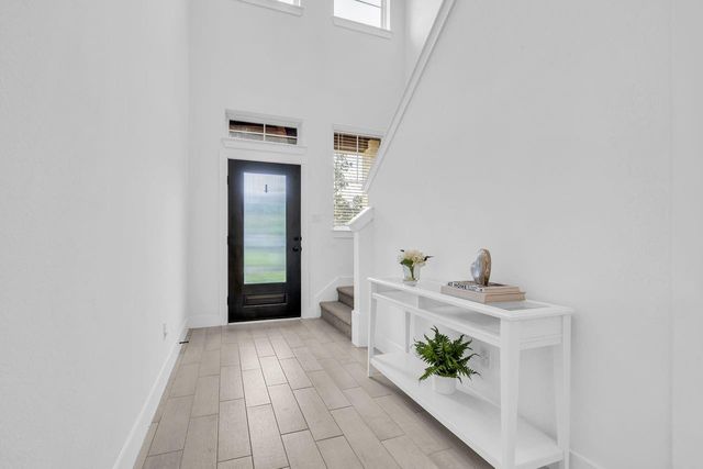 426 Glacier Pass, Montgomery, TX 77382