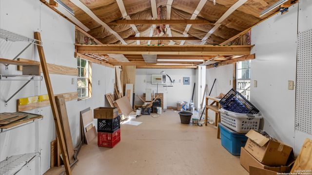 3309 FOREST TRAIL DR, Bandera, TX 78003