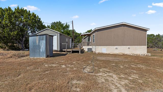 3309 FOREST TRAIL DR, Bandera, TX 78003