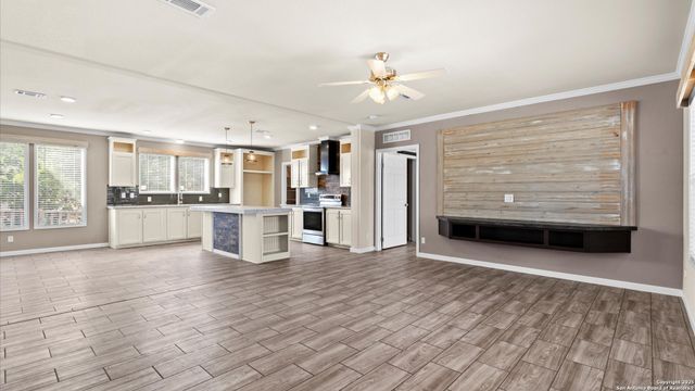 3309 FOREST TRAIL DR, Bandera, TX 78003