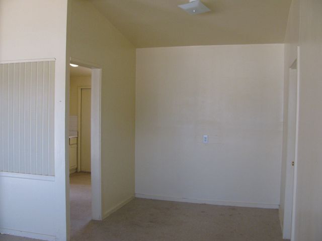 2411 E Menor Stravenue, Tucson, AZ 85721