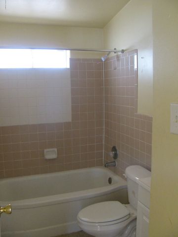 2411 E Menor Stravenue, Tucson, AZ 85721