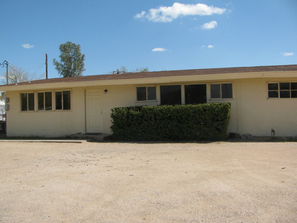 2411 E Menor Stravenue, Tucson, AZ 85721