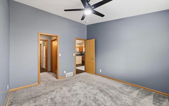 4306 39th Avenue S, Fargo, ND 58104