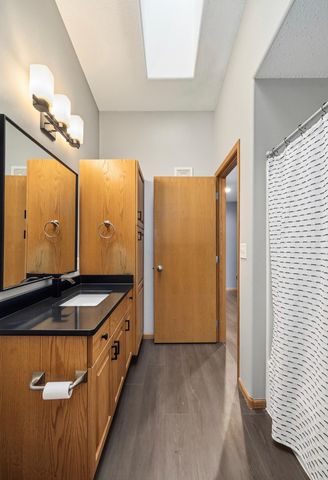 4306 39th Avenue S, Fargo, ND 58104