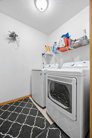 4306 39th Avenue S, Fargo, ND 58104