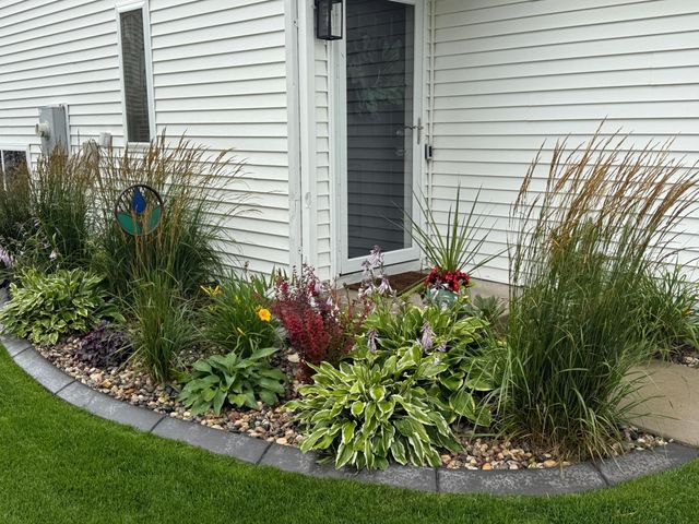 4306 39th Avenue S, Fargo, ND 58104