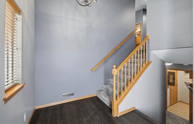 4306 39th Avenue S, Fargo, ND 58104