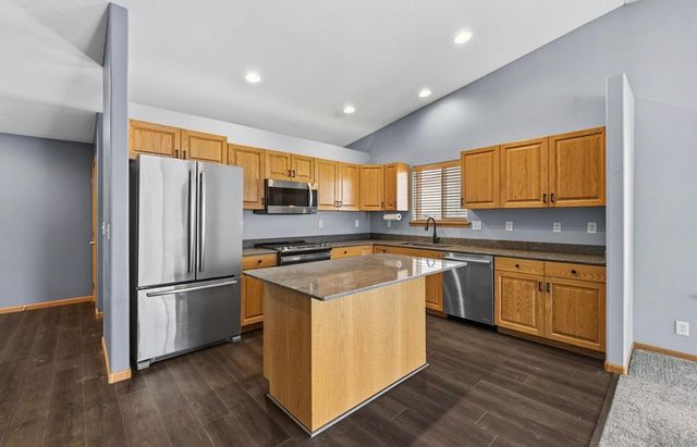 4306 39th Avenue S, Fargo, ND 58104