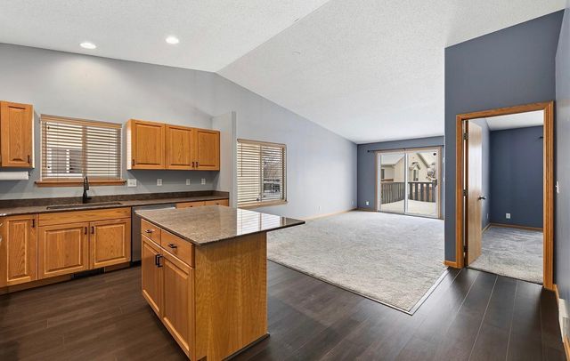 4306 39th Avenue S, Fargo, ND 58104