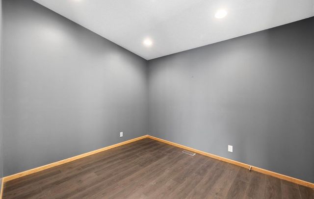 4306 39th Avenue S, Fargo, ND 58104