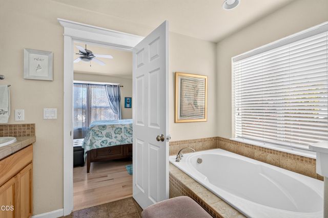 1345 NW 16th Court, Redmond, OR 97756