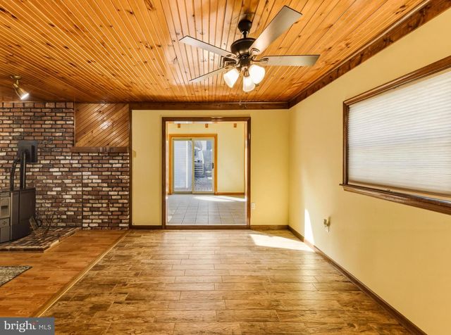 445 TROWBRIDGE AVE, Woodbury, NJ 08096