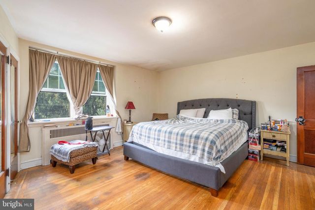 995 HARRISON ST, Philadelphia, PA 19124