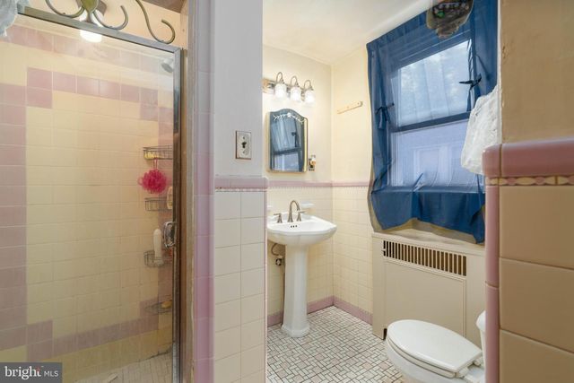 995 HARRISON ST, Philadelphia, PA 19124