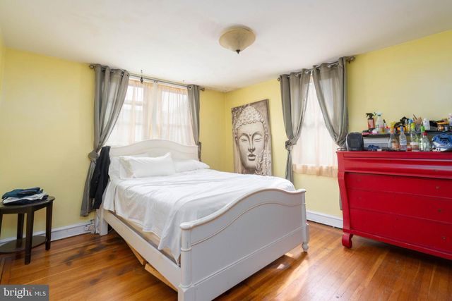 995 HARRISON ST, Philadelphia, PA 19124