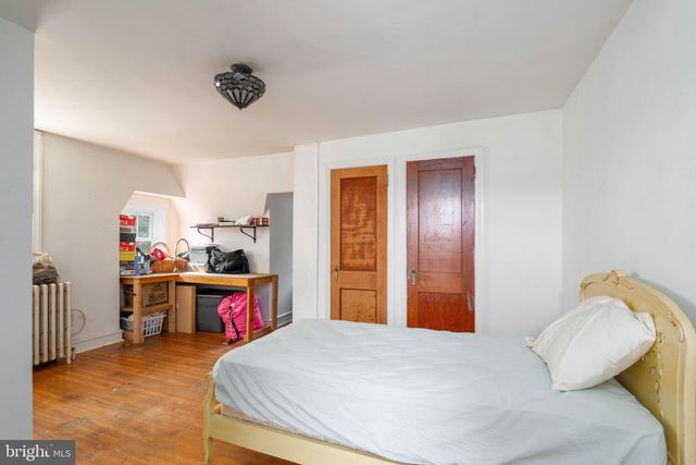 995 HARRISON ST, Philadelphia, PA 19124