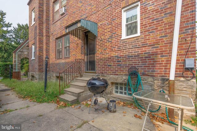 995 HARRISON ST, Philadelphia, PA 19124