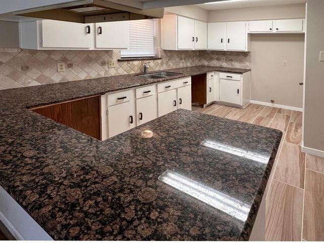 3122 Windmill Street, Sugar Land, TX 77479