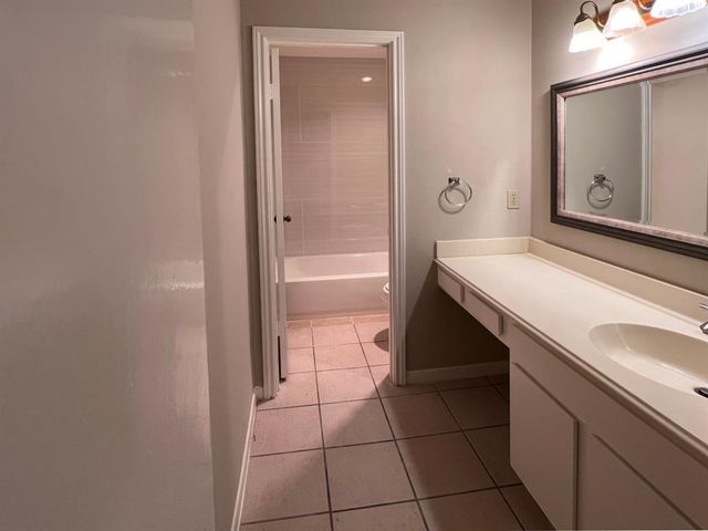 3122 Windmill Street, Sugar Land, TX 77479