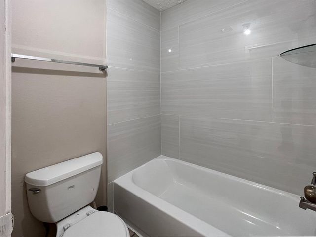 3122 Windmill Street, Sugar Land, TX 77479