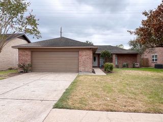 3122 Windmill Street, Sugar Land, TX 77479